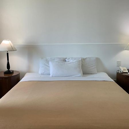 Pearl Manila Hotel Kültér fotó