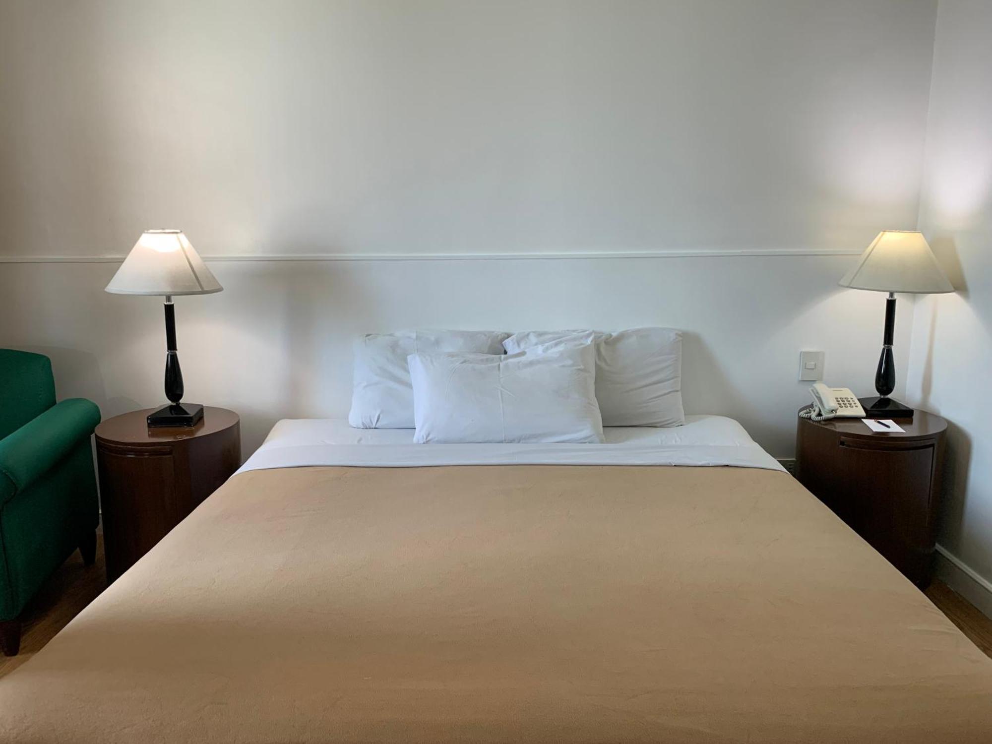 Pearl Manila Hotel Kültér fotó